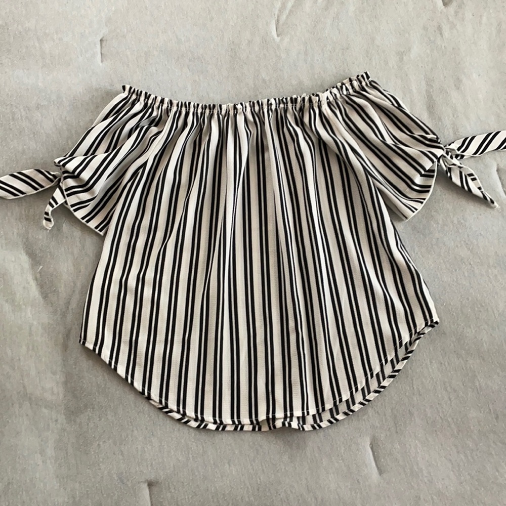 Black/White Striped off the shoulder blouse